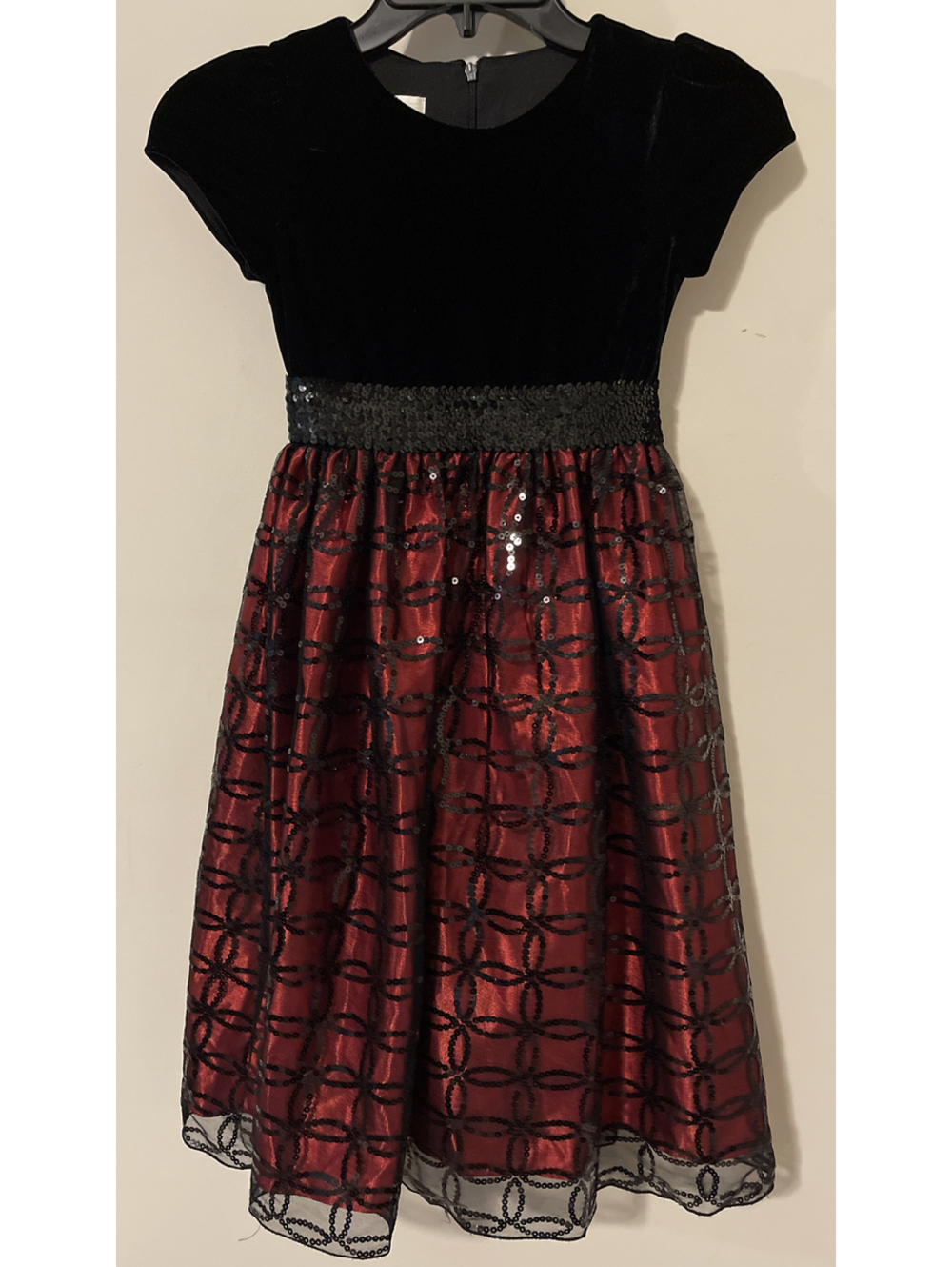 Cinderella Girls Size 6x Short-Sleeved Black & Red Long Layered Dress! A3786